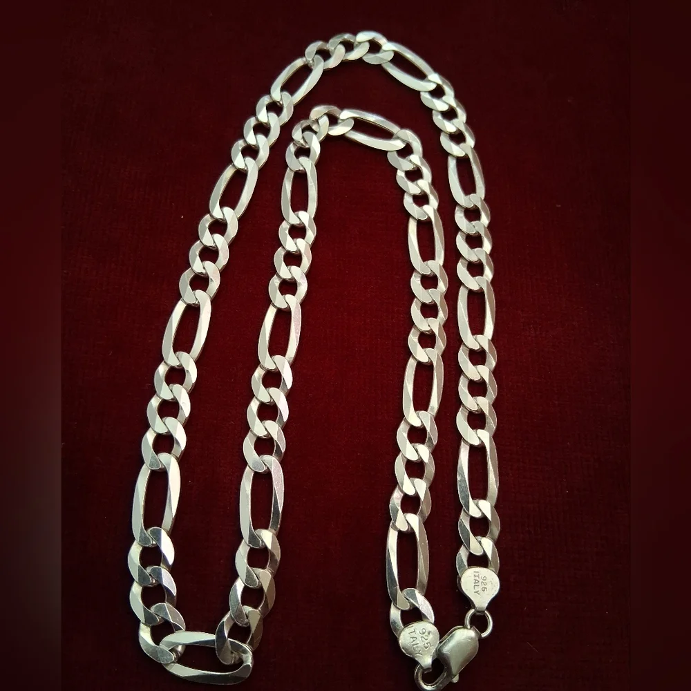 925 Italy Sterling 24" Figaro Chain 10mm - Picture 3 of 11